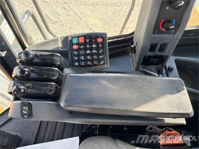 John Deere 744K Wheel Loader Cargadoras sobre ruedas