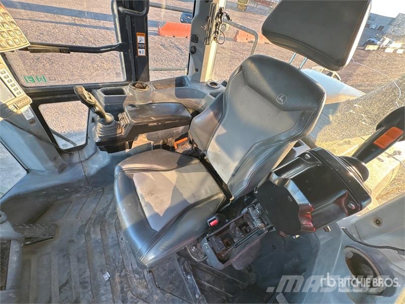 John Deere 744L Wheel Loader Utovarivači na točkove