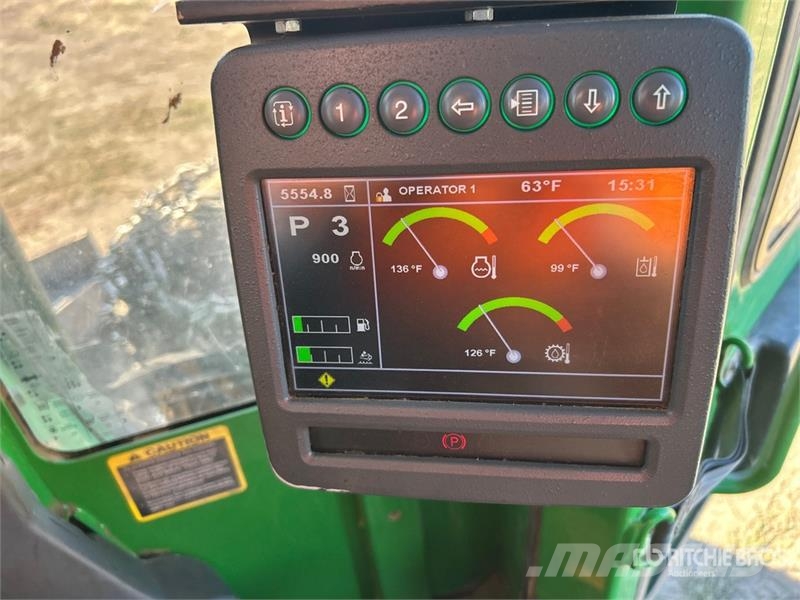 John Deere 748L-II 4x4 Skidder Трельовочні трактора