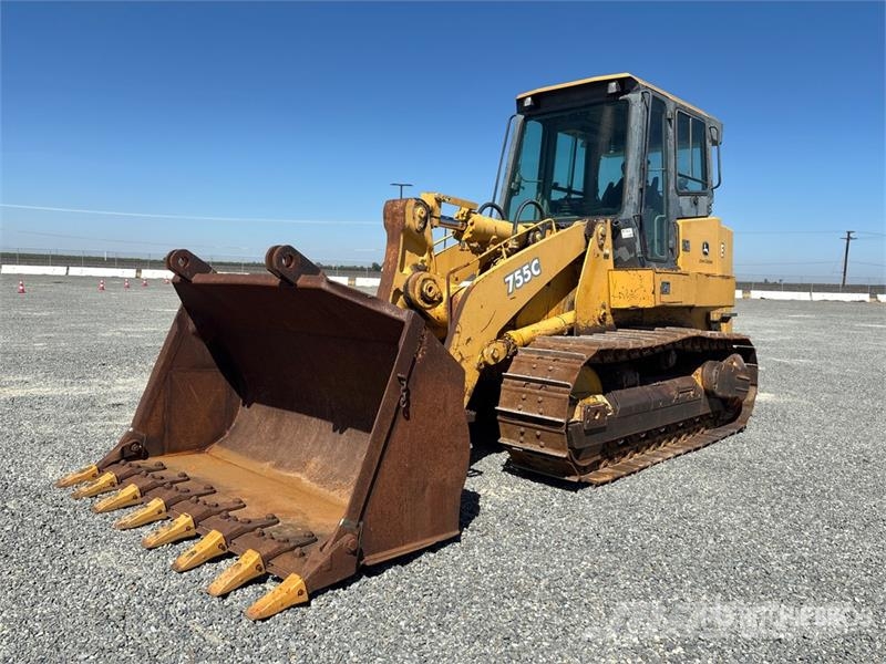 John Deere 755C クローラーローダー