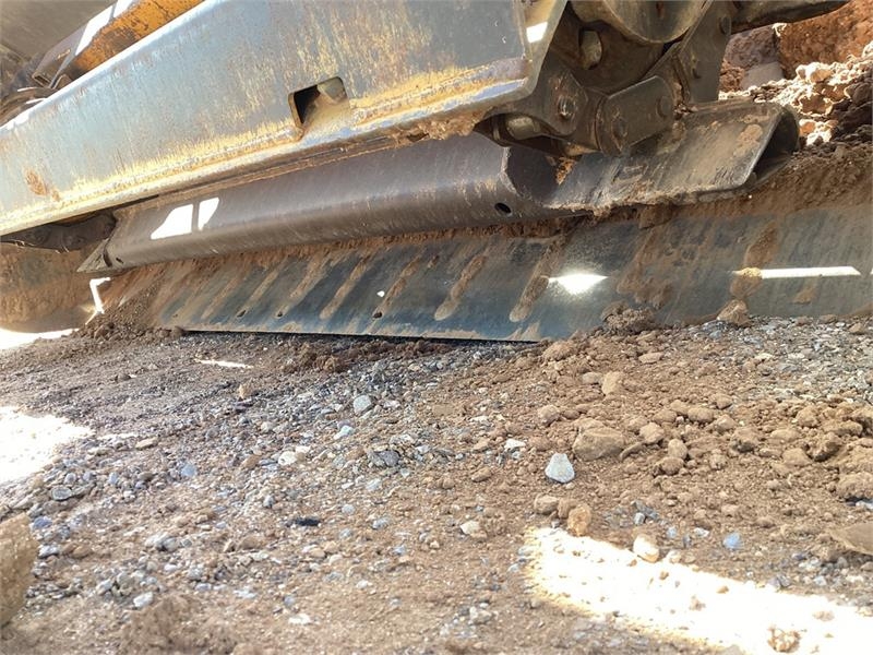 John Deere 762 Scrapers