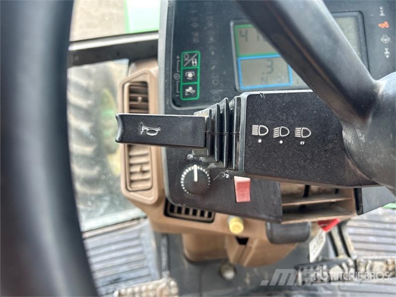 John Deere 7810 Traktorok