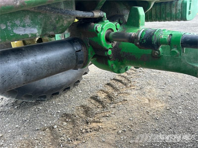 John Deere 7810 Traktorok