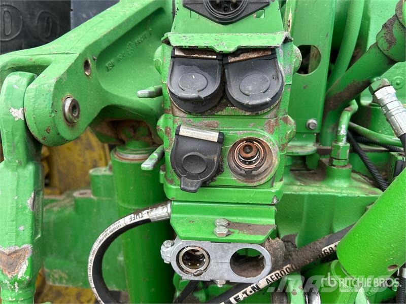 John Deere 7810 Traktorok
