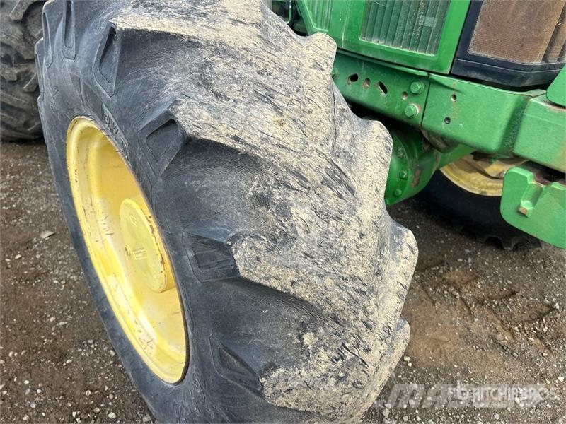 John Deere 7810 Traktorok