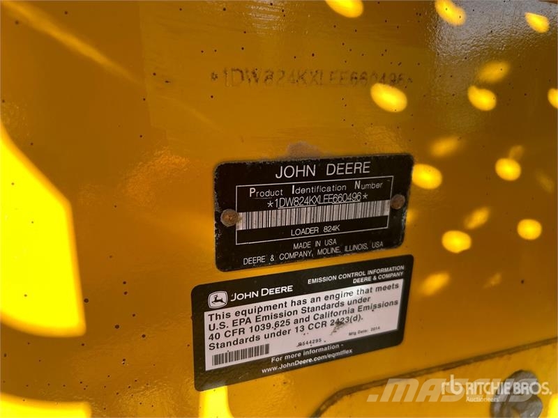 John Deere 824K Wheel Loader 휠로우더