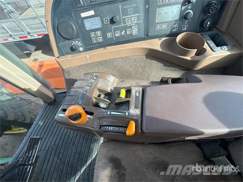 John Deere 8330 4WD Tractor Tractoren