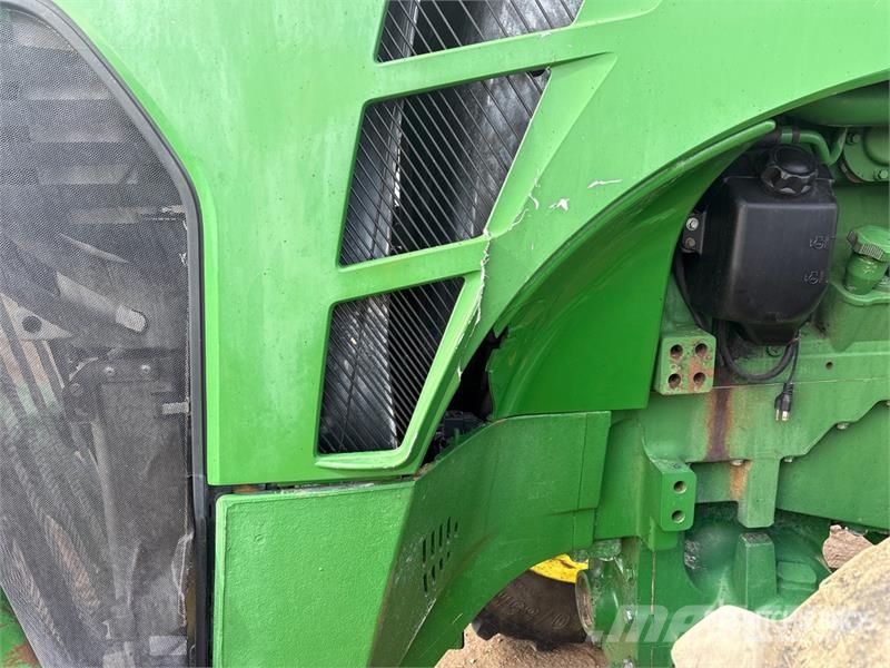 John Deere 8330 4WD Tractor Tractoren