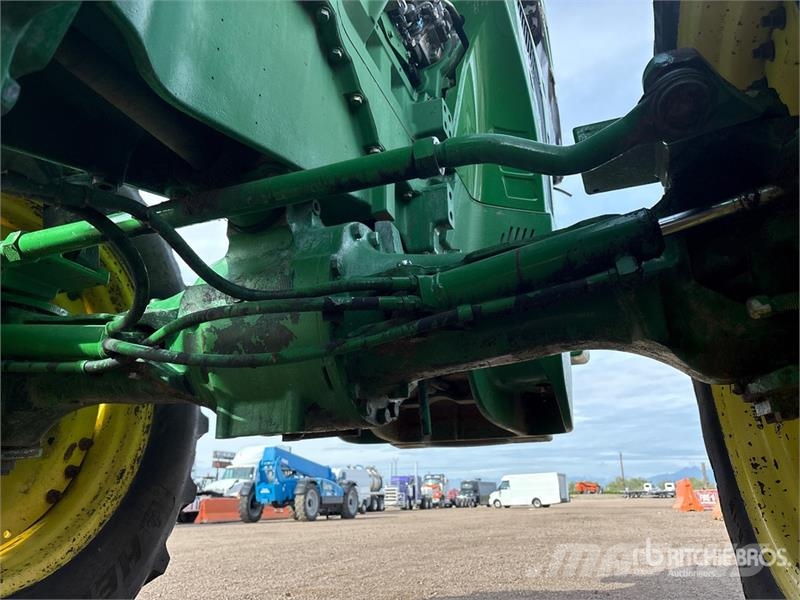 John Deere 8330 4WD Tractor Tractoren