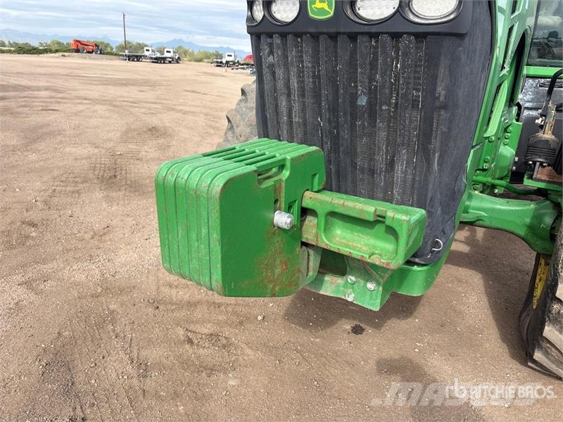 John Deere 8330 4WD Tractor Tractoren