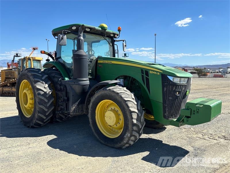 John Deere 8345R Traktorer