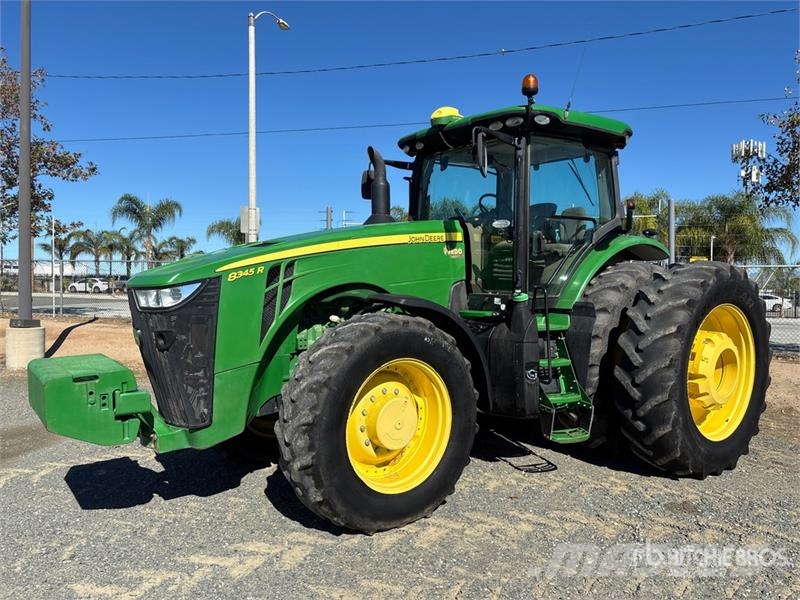 John Deere 8345R Traktorit