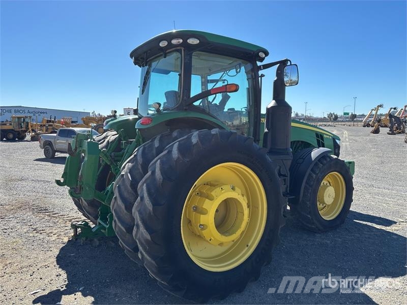 John Deere 8345R Traktorit