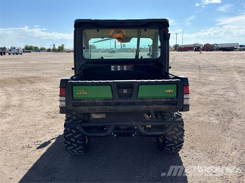 John Deere 835M 4x4 Utility Vehicle Maszyny komunalne
