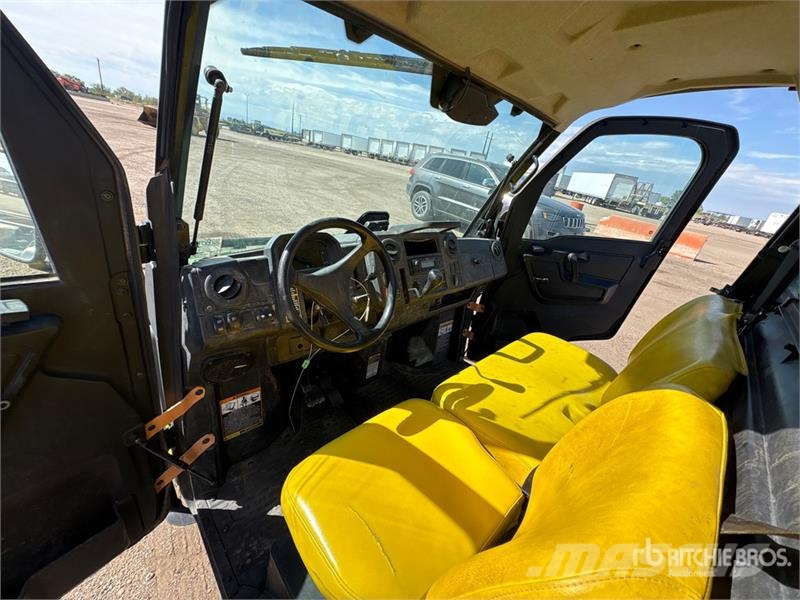 John Deere 835M 4x4 Utility Vehicle Maszyny komunalne
