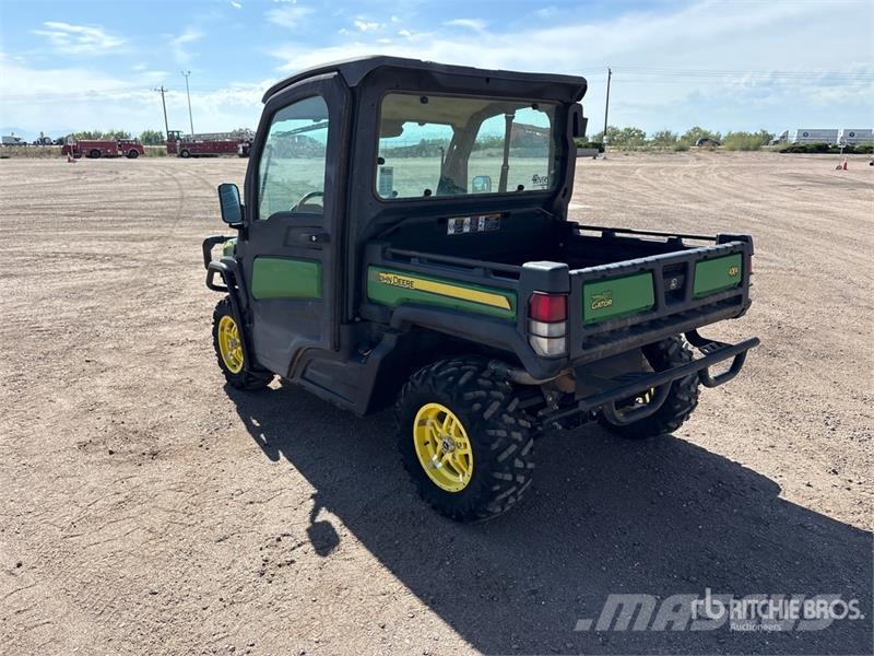 John Deere 835M 4x4 Utility Vehicle Maszyny komunalne
