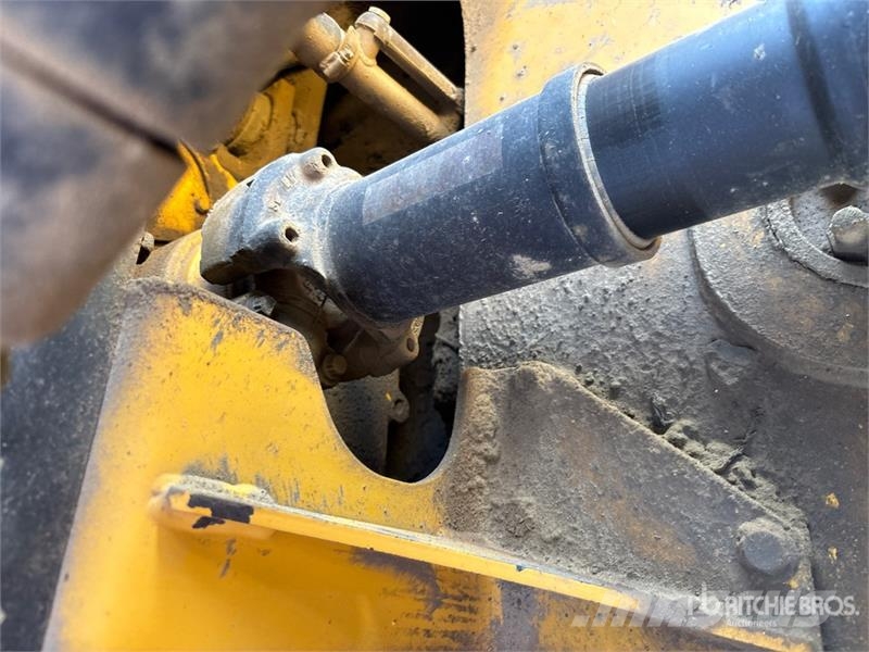 John Deere 844K Wheel Loader Iekrāvēji uz riteņiem