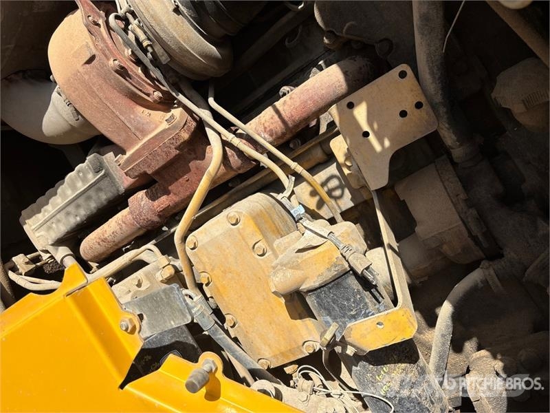 John Deere 844K Wheel Loader Iekrāvēji uz riteņiem