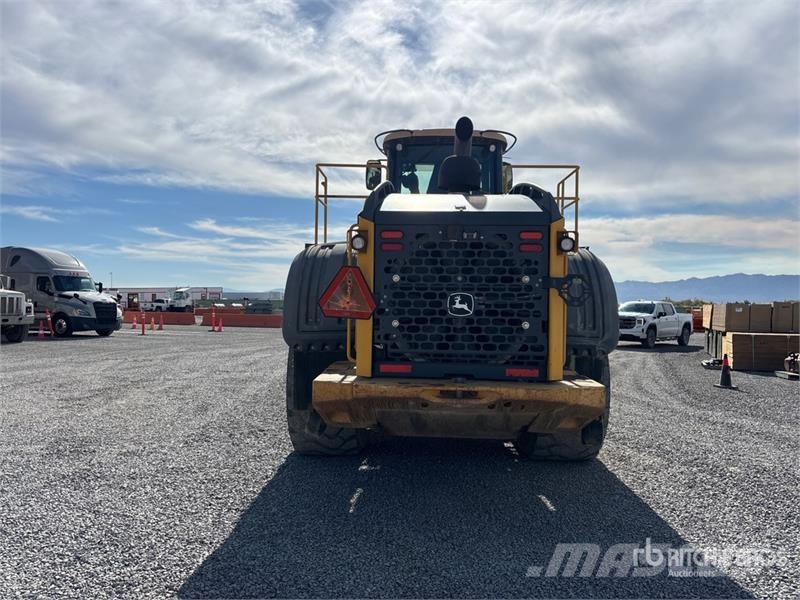 John Deere 844K Wheel Loader Iekrāvēji uz riteņiem
