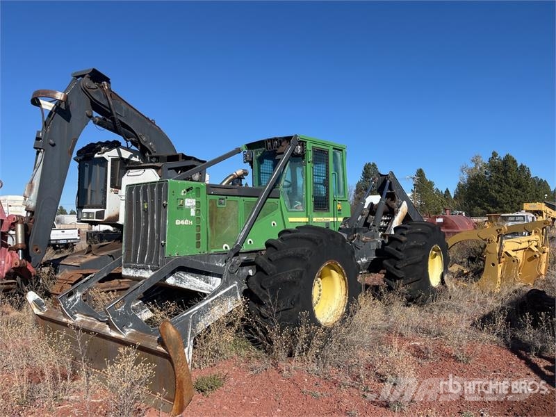 John Deere 848H Skidder (Inoperable) Miško vilkikai