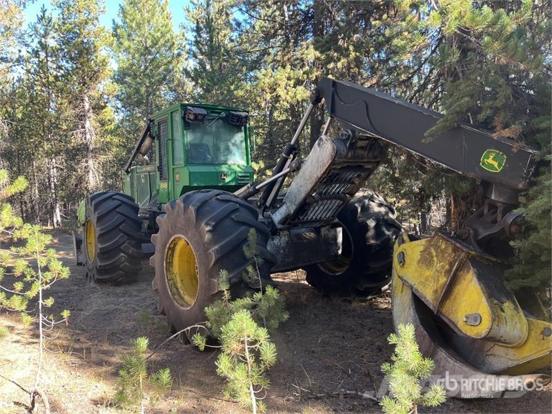 John Deere 848H Skidder Miško vilkikai
