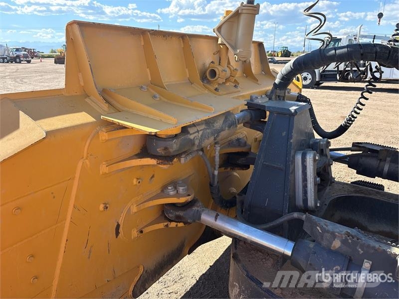 John Deere 850L Crawler Dozer Crawler dozers