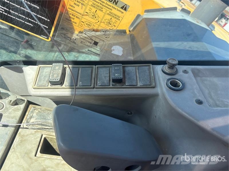 John Deere 85G Bagri goseničarji