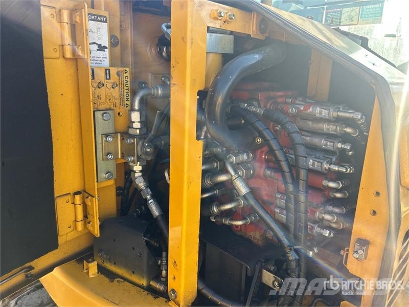 John Deere 85G Bageri guseničari