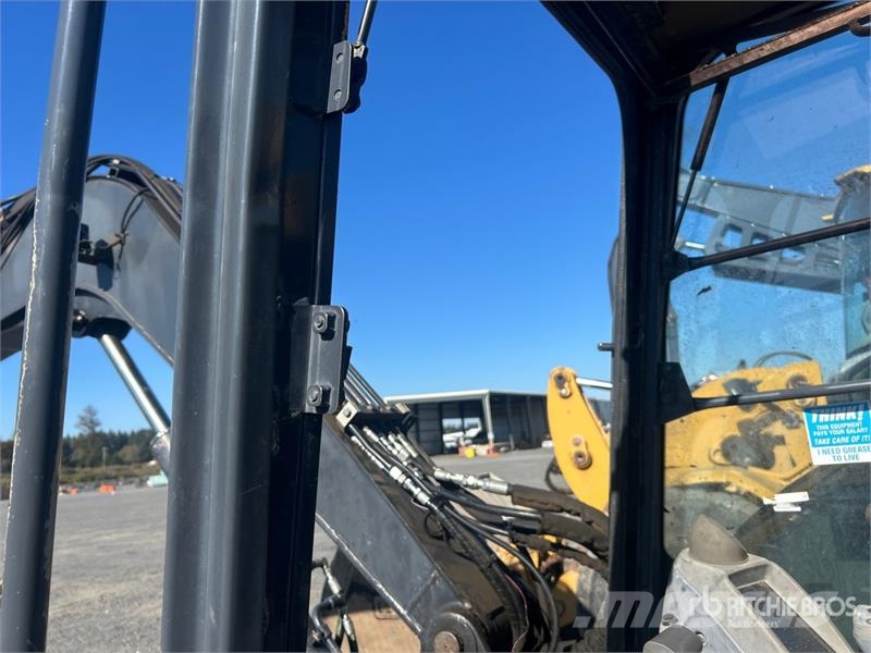 John Deere 85G Bageri guseničari
