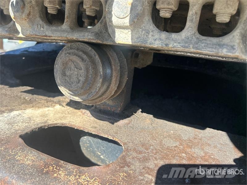 John Deere 85G Bageri guseničari