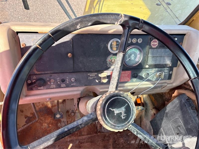 John Deere 862B Elevatoare