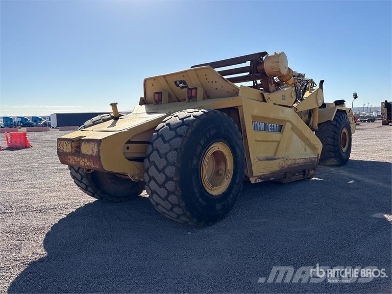 John Deere 862B Elevatoare