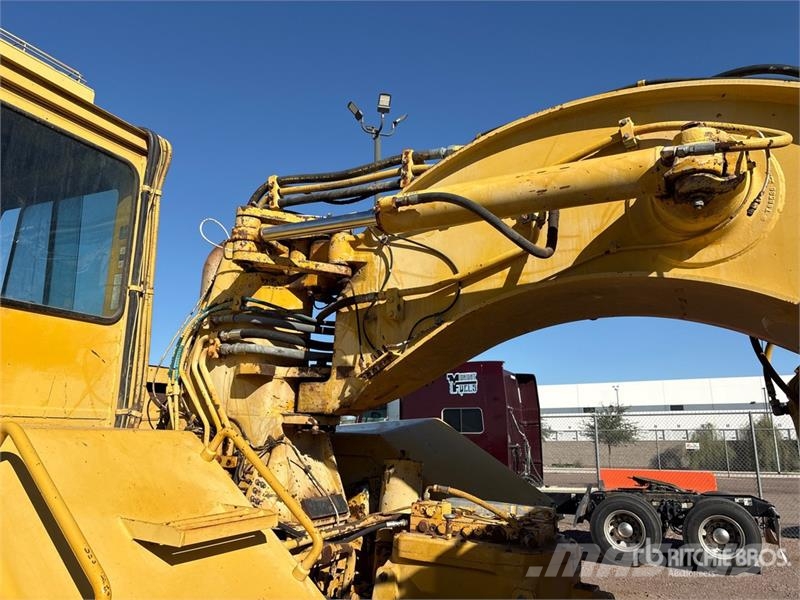 John Deere 862B Elevatoare