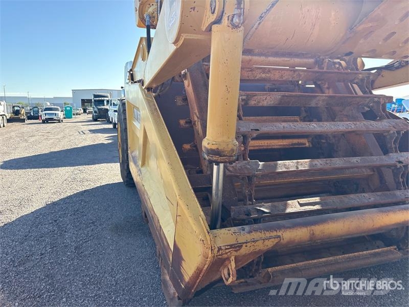 John Deere 862B Elevatoare