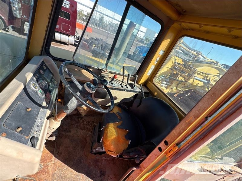 John Deere 862B Elevatoare