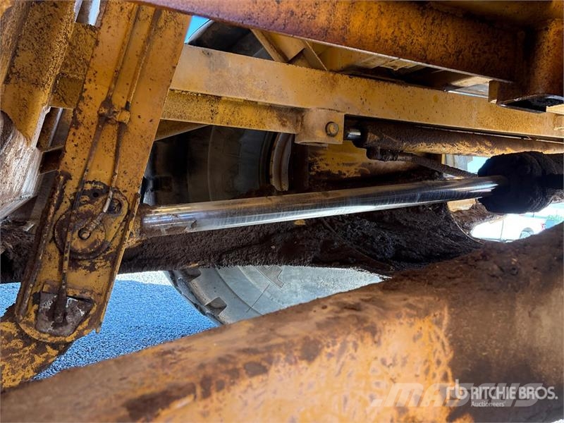 John Deere 862B Elevatoare