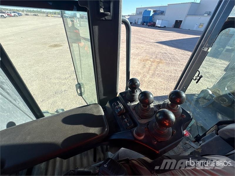 John Deere 872G Greyderler