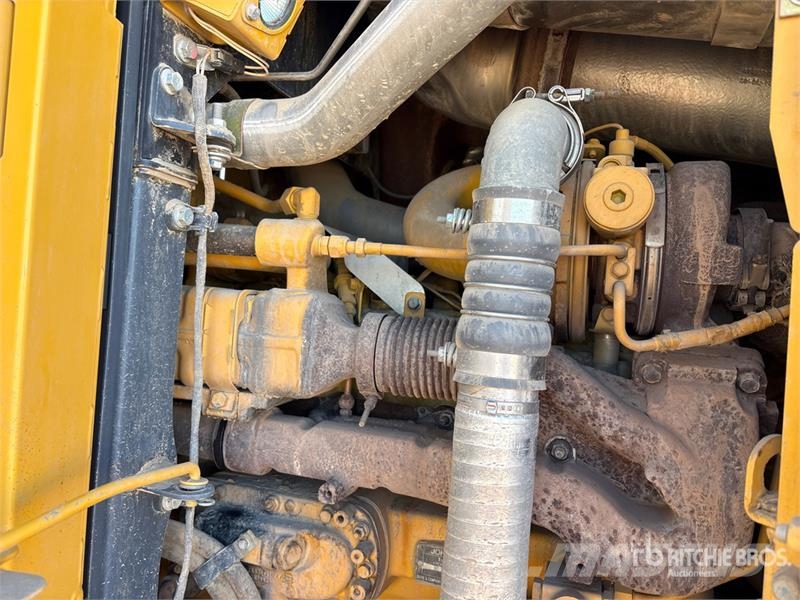 John Deere 872G Greyderler