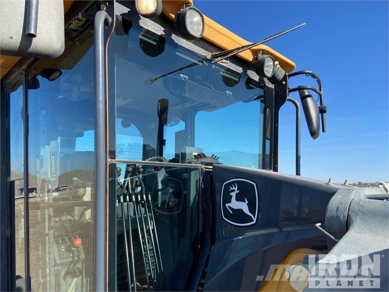 John Deere 872G Veihøvler