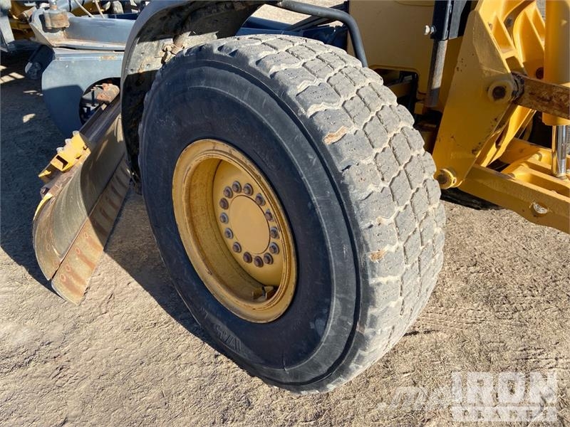John Deere 872G Veihøvler