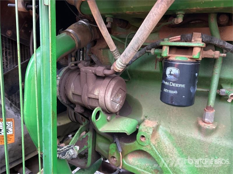 John Deere 8760 ماكينات زراعية - غير ذلك
