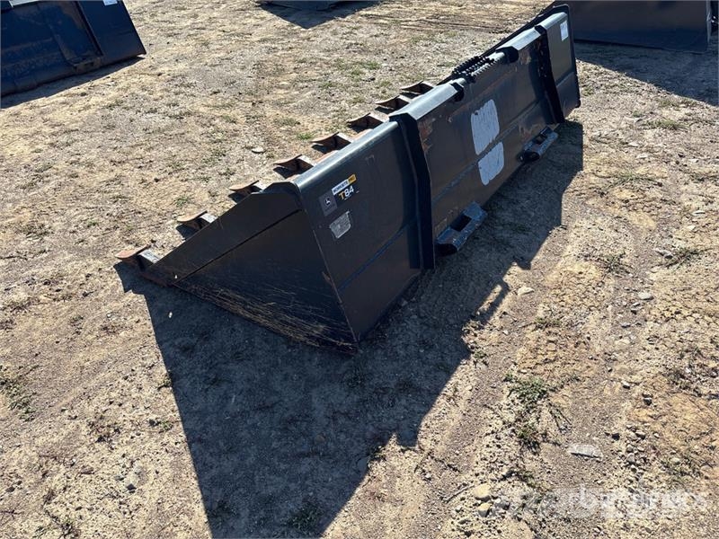 John Deere AT321181 84 in General Purpose Skid Steer Bucket - Schaufeln