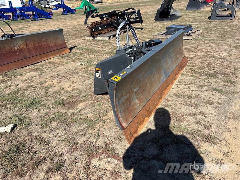 John Deere DB96 95 in Skid Steer Dozer - Fits John Deere Deske / noži