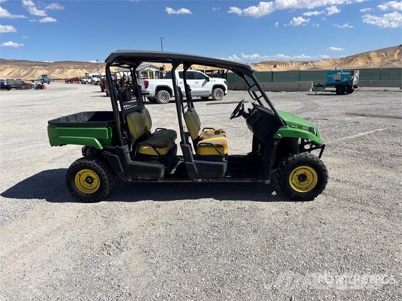 John Deere Gator 4x4 Utility Vehicle Komunālās mašīnas