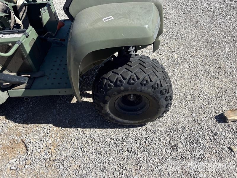 John Deere Gator 6x4 Utility Vehicle (Inoperable) Utiliteitsmachines