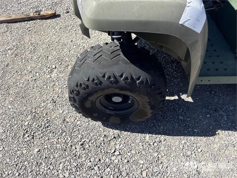 John Deere Gator 6x4 Utility Vehicle (Inoperable) Utiliteitsmachines