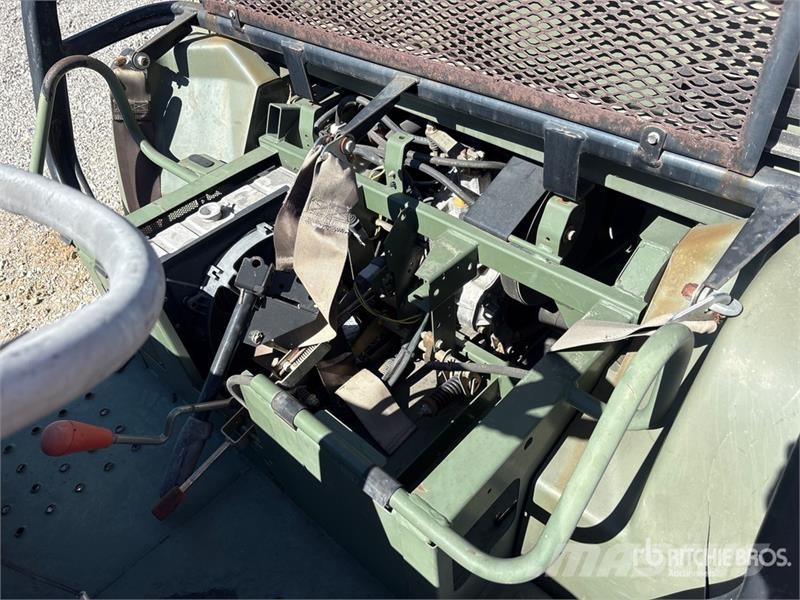John Deere Gator 6x4 Utility Vehicle (Inoperable) Utiliteitsmachines