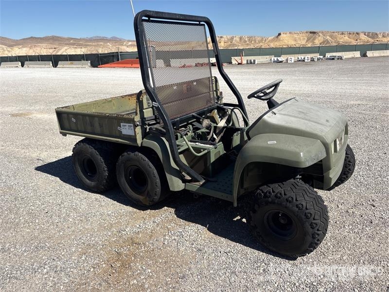 John Deere Gator 6x4 Utility Vehicle (Inoperable) Utiliteitsmachines