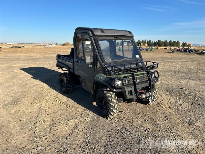 John Deere Gator 825i Utility machines
