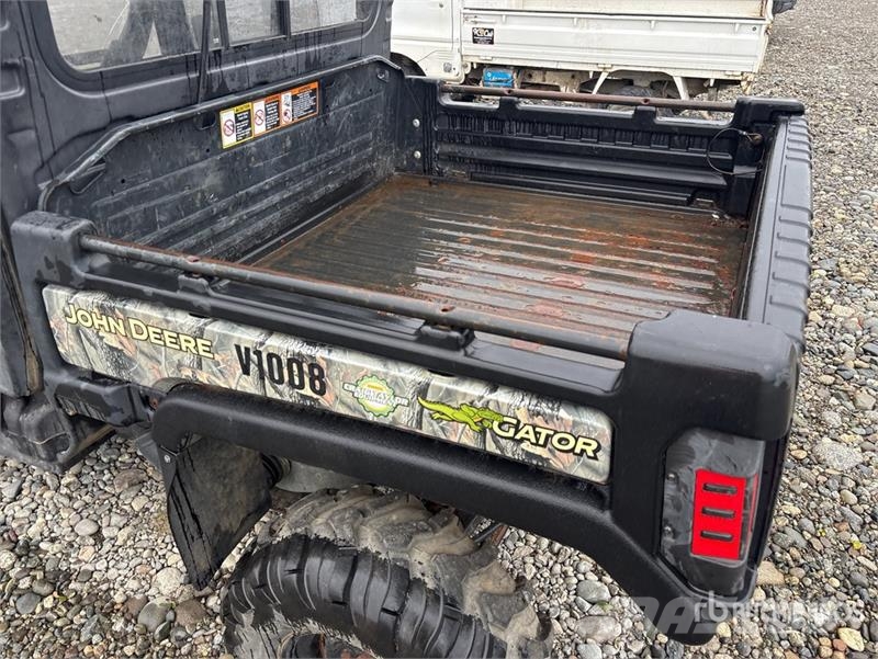 John Deere Gator 855D 4x4 Utility Vehicle ماكينات منفعة عامة